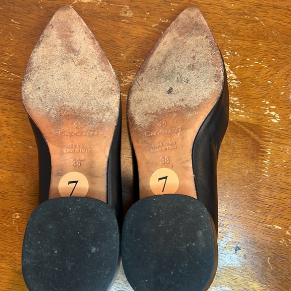 Witchy Capezzani Pointed Toe Grommet Flats Shoes Size 38 or US 7 - Picture 5 of 7